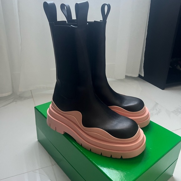 Bottega tire boots - Picture 1 of 3